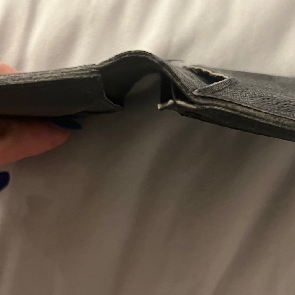 Louis Vuitton Black Leather Card Holder - Picture 5 of 8